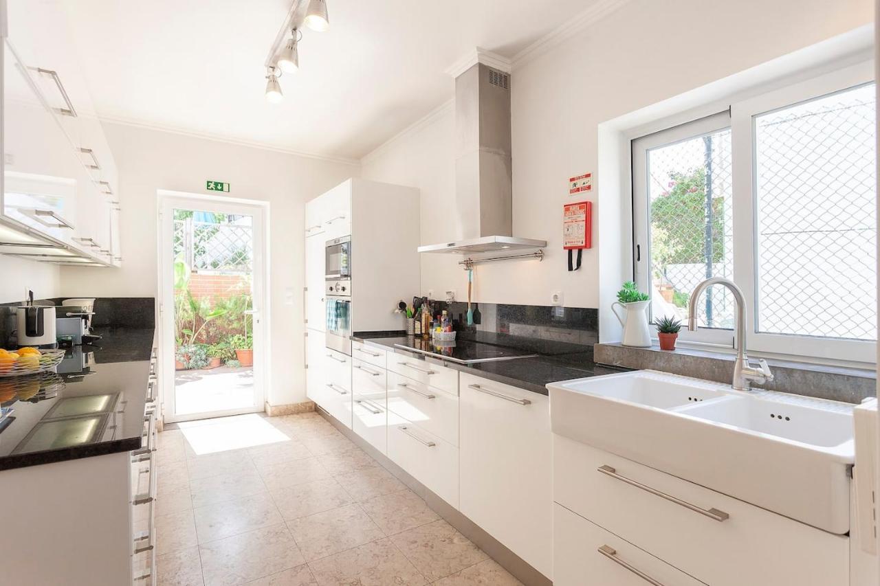 Lx Villa -10M To Downtown,14 Ppl,Heatable Pool And Lift Lisboa Extérieur photo